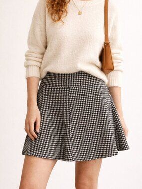 Streetwear Society Essentials Houndstooth Mini Skirt | Black White A-Line